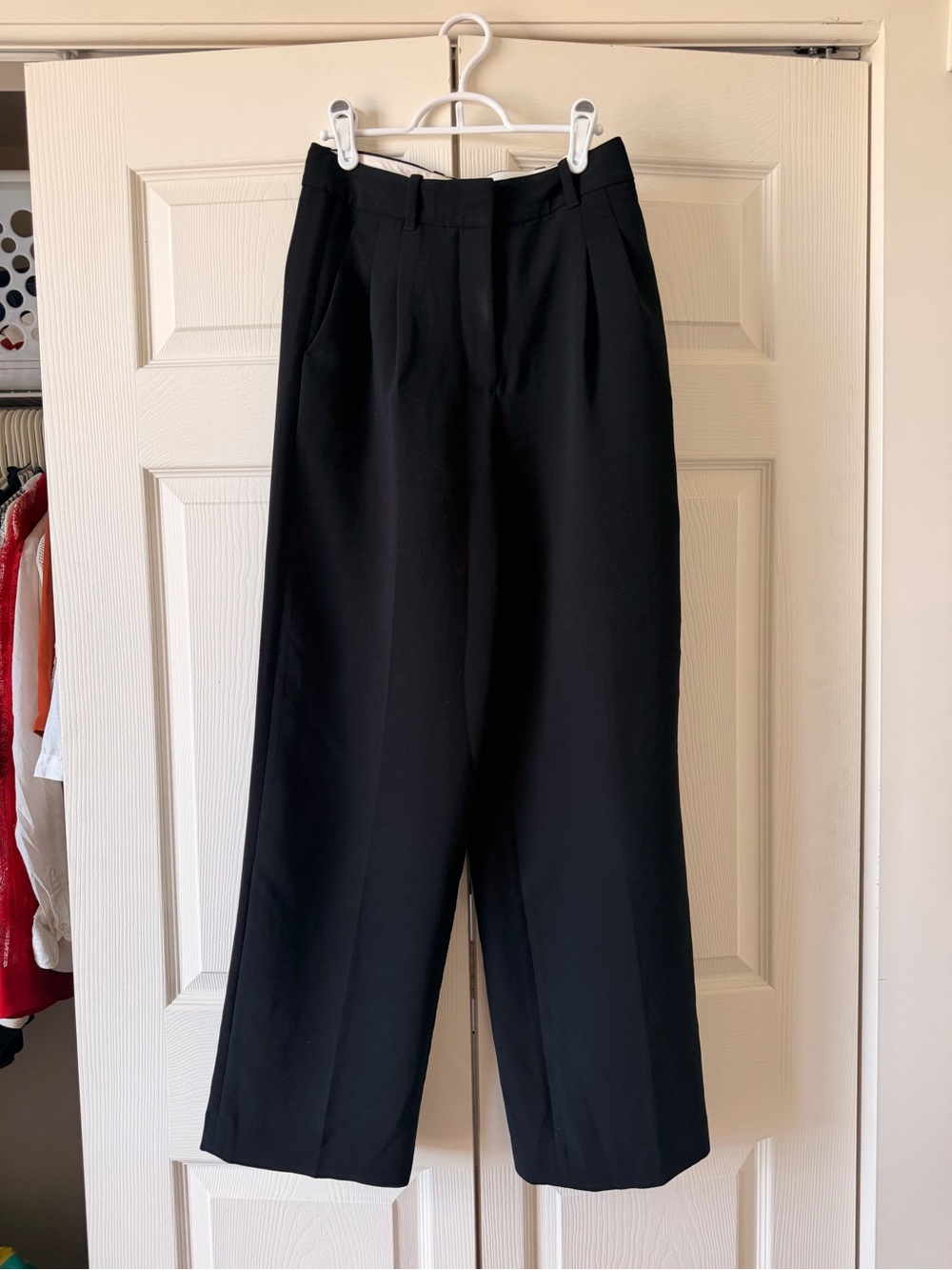 Aritzia Black Effortless Pant Crepette Black